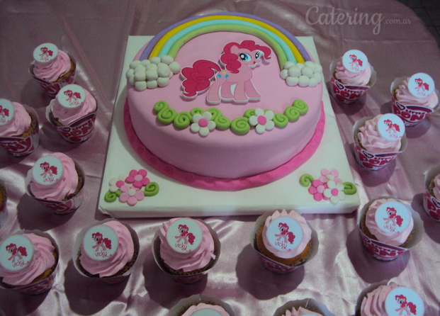 Torta y cupcake 
