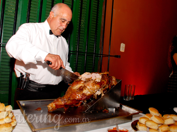 S & V Asadores catering integral 