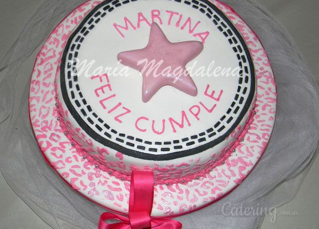 Torta Simil All Star Converse