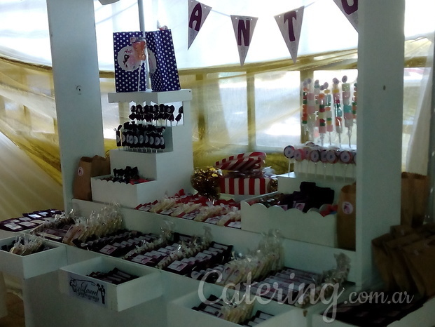 Candy bar de golosinas personalizadas